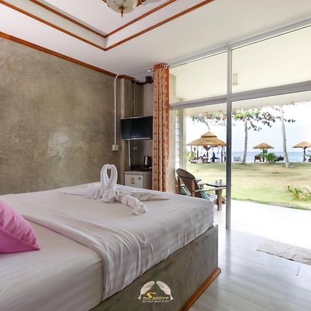 Suanya Kohkood Resort And Spa Ko Kut Exterior photo