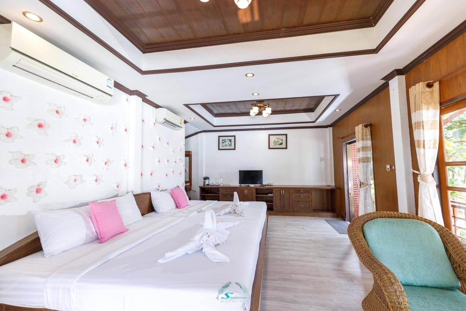 Suanya Kohkood Resort And Spa Ko Kut Exterior photo