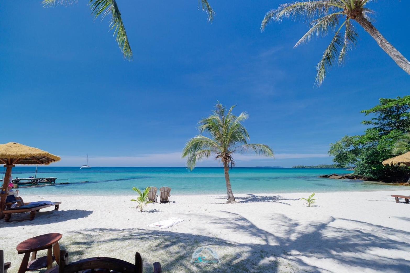Suanya Kohkood Resort And Spa Ko Kut Exterior photo